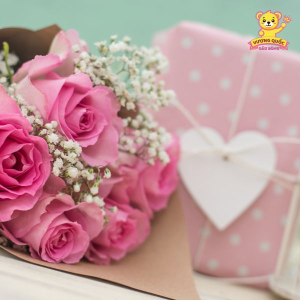 Tặng quà vào lúc nửa đêm