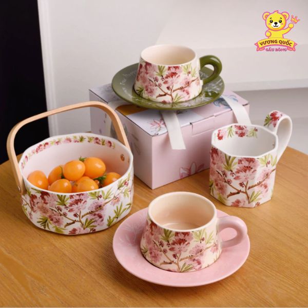 Tặng bộ trà hoạ tiết thiên nhiên